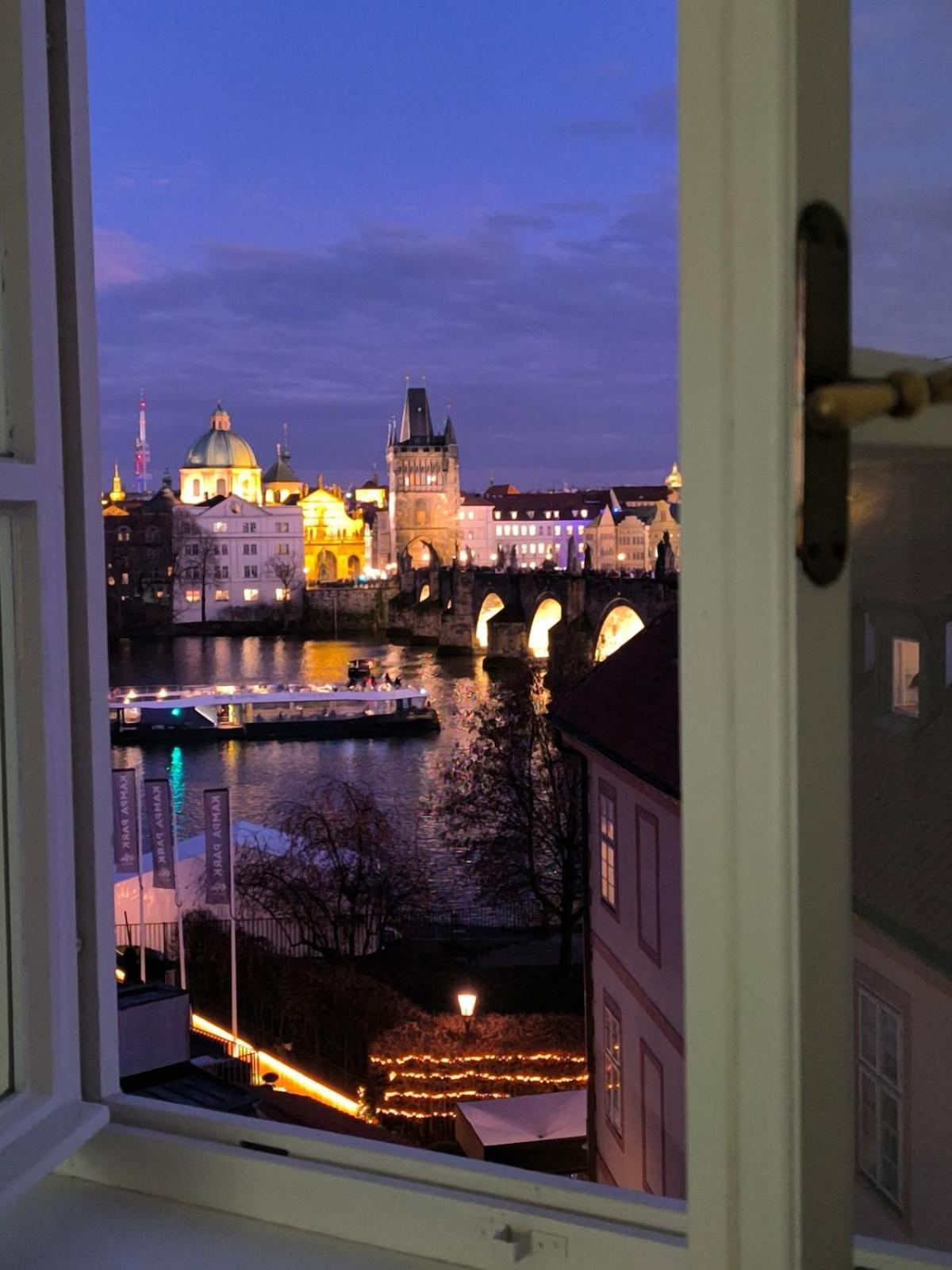 Apartment Duplex 165m2 With Views Only 30 Seconds To Charles Bridge