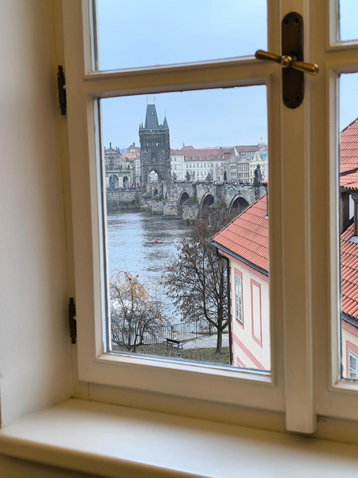 Duplex 165m2 With Views Only 30 Seconds To Charles Bridge * Prague
