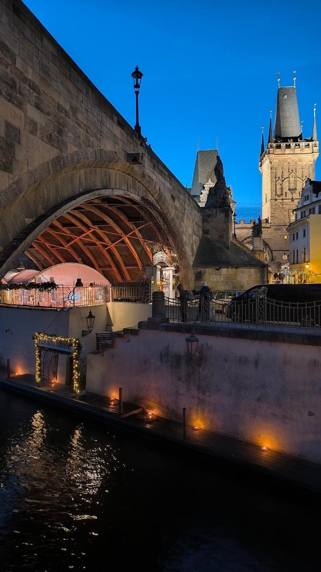Apartment Duplex 165m2 With Views Only 30 Seconds To Charles Bridge Prague