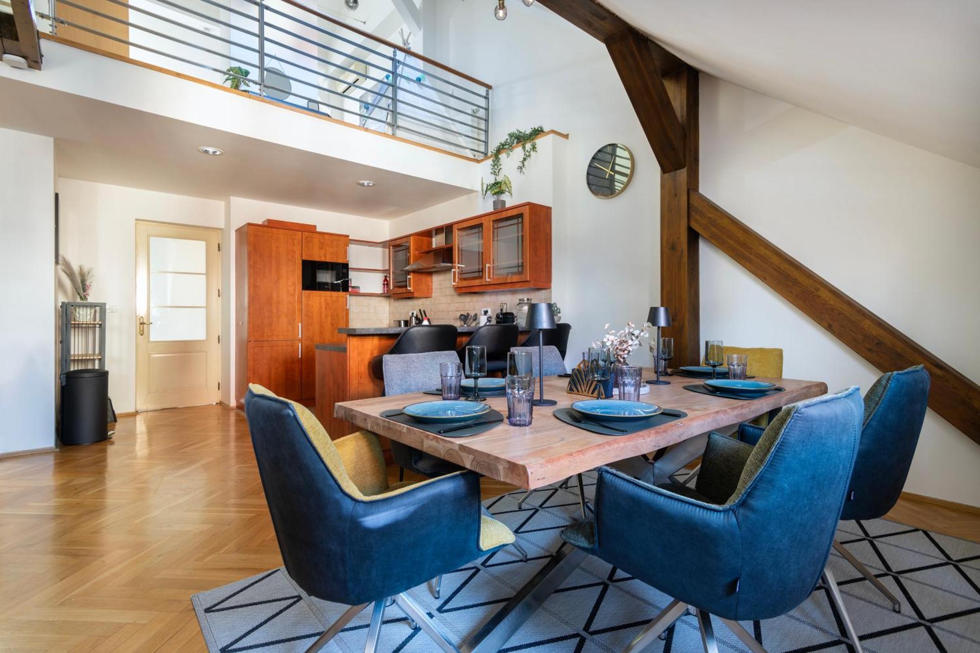 Duplex 165m2 With Views Only 30 Seconds To Charles Bridge Apartment